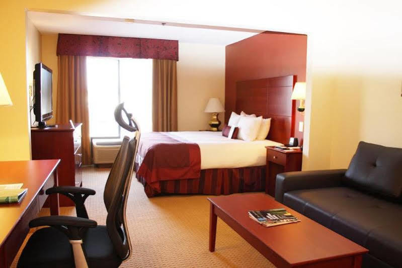 Hotel La Quinta By Wyndham North Columbus